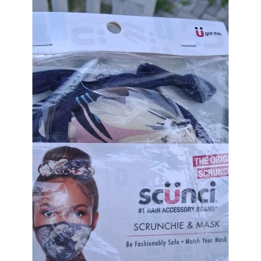 Scunci Floral Hair Scrunchie & Mask Set 2 Piece Matching #34548